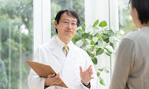 主治医に相談する
