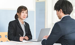 仕事に行きたくない状態が続く場合の対処法