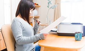 傷病手当金で休職中のお金の不安を解消