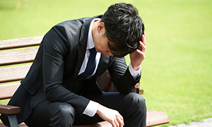 仕事に行けない・行きたくないは、“甘え”ではなく“症状”