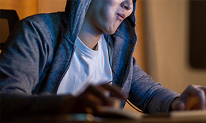 どうしてゲーム依存するんだろう？　わかっているのに止められない