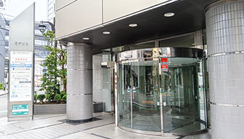 ビル入口