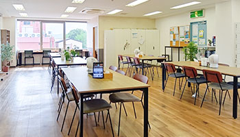 室内1