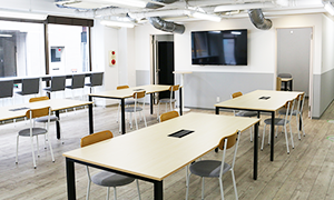 就労移行支援事業所とは何？ ハローワークとの違いや対象者、利用するメリットを解説