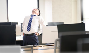 大人の癇癪は自分でコントロールできる？ 怒りを抑える方法は？